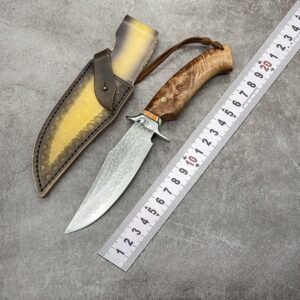 Maple Leaf Outdoor damascato Steel Straight coltello Handmade Camping Equipment