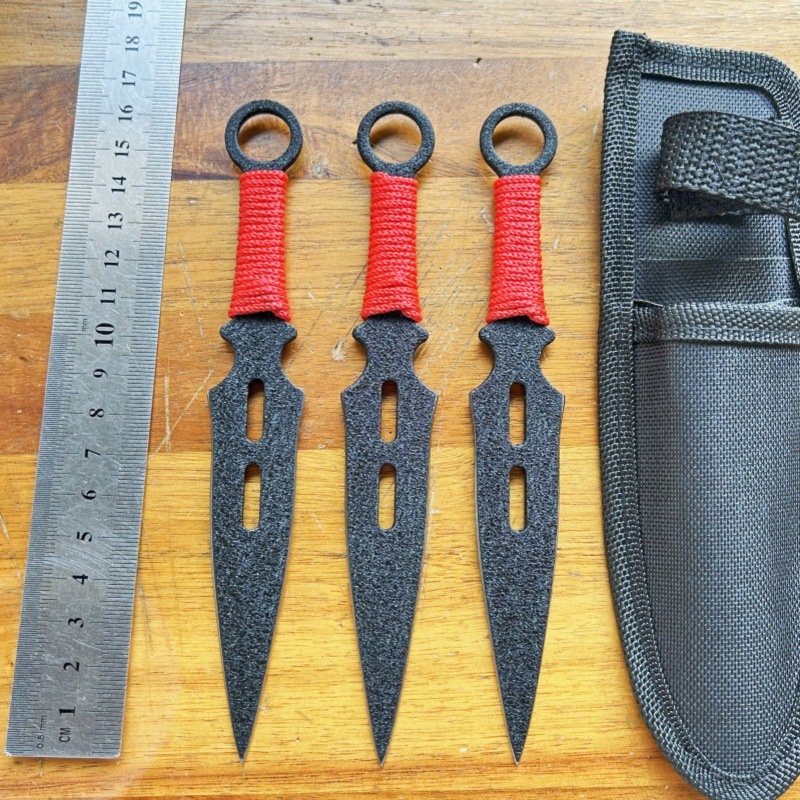 Set di coltelli da lancio da allenamento YF200 – 3 pezzi, Nero Set di coltelli da lancio da allenamento YF200 – 3 pezzi, Nero